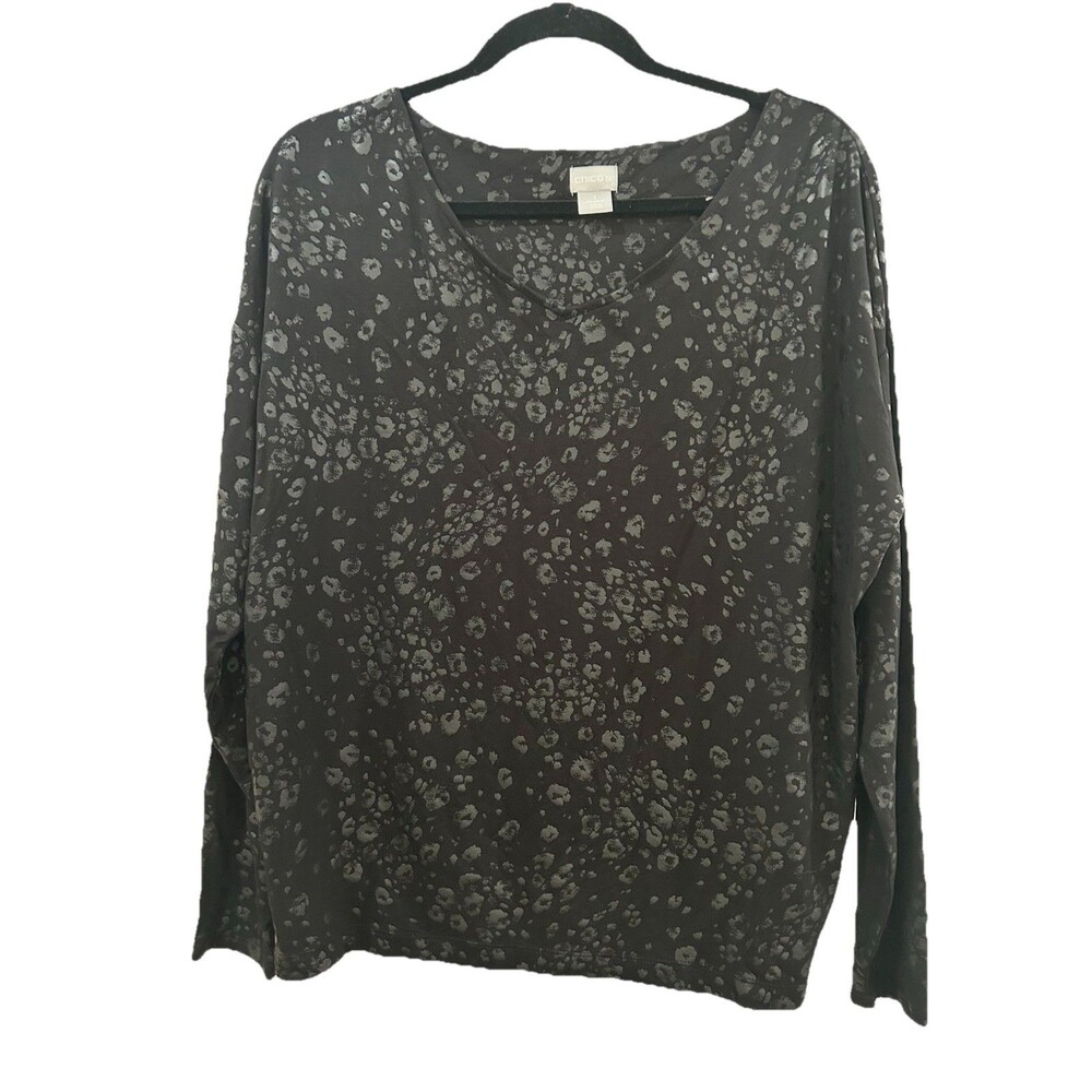 Chicos Size 1 Womens M Top Long Sleeve black with animal print V Neck Pullover